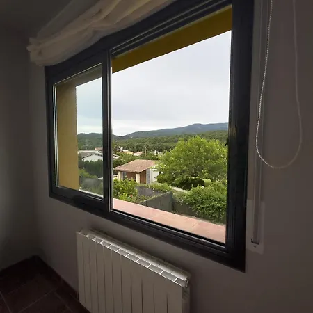 Caserna 13 - Moderna Casa De Pueblo En Macanet Holiday home