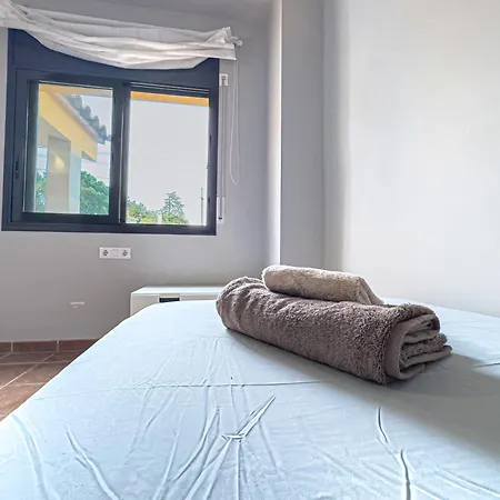 Caserna 13 - Moderna Casa De Pueblo En Macanet *